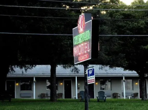 The Chieftain Motel
