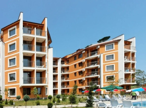 Hotel Vemara Club