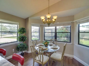 Lakewood Park Retreat on Fairway - 4 Mi to Beach!