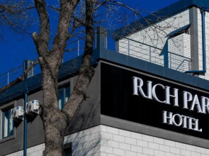 Rich Park Hotel