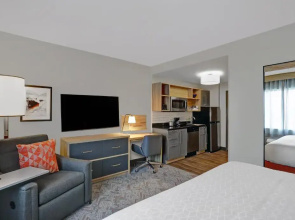 Candlewood Suites Kingston West by IHG