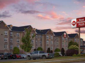 Best Western Plus Fredericton Hotel & Suites