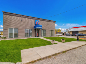 Motel 6 Fargo, ND - West Acres - North Fargo