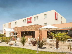 ibis Auray