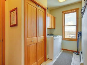 Private Hot Tub: Scenic Granby Vacation Rental!