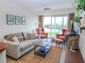 Oakley View Apartment