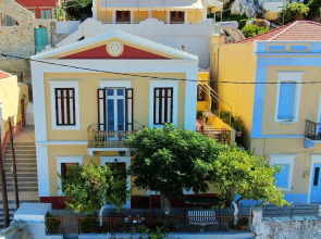 Pitini Sevasti house