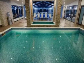 Crystal Resort Apartment B208