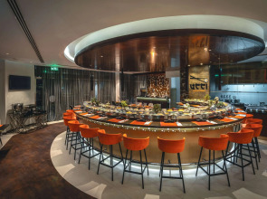 Отель Ramada by Wyndham Dubai Barsha Heights