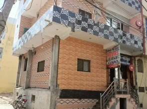 Goroomgo Anand Guest House Mathura