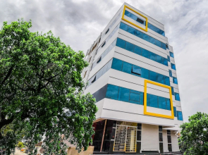 Raajas Grand by OYO Rooms