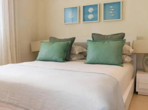 Myra Luxury Seafront Apartment