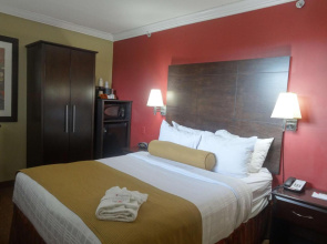 Best Western Plus Bowmanville