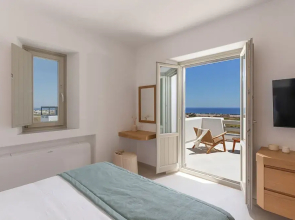 Platies Luxury Apartments Santorini