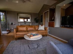 Olympic View Cottage