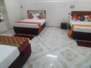 Rudraksha Kashi Inn By GRB