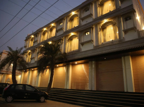 Hotel Neva Ji Palace
