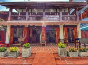 Luang Prabang Museum Inn & Travel