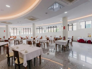 Hotel Apartamentos El Galeón