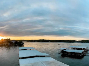 2 Pools, Boat Slip: Waterfront Condo in Lake Ozark