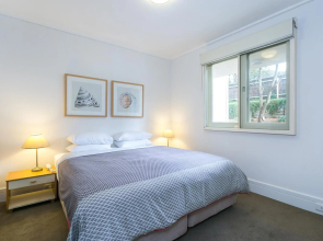 Portsea Village Resort