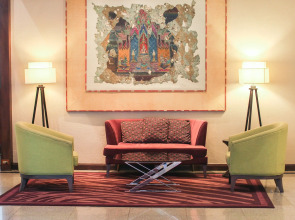 Grand Mercure Bangkok Atrium