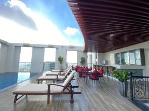 Muong Thanh Luxury Saigon Hotel