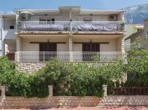 Nice Home in Makarska With Wifi and 0 Bedrooms