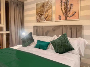 Cosmos Living Stylish Studio Near Marina