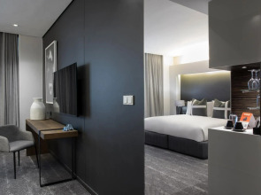 The Capital 15 on Orange Hotel & Spa