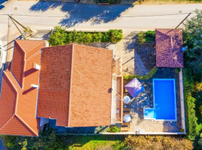 Family Friendly Pool House Ana