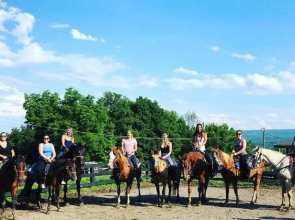 Pinegrove Family Dude Ranch