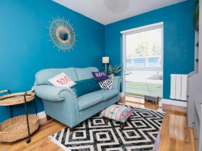 Aston Henry James Stunning one bedroom apartment in Royal Windsor