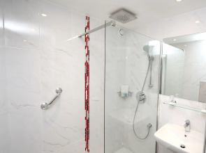 Gresham Belson Hotel