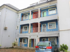 Row Hotel & Suites