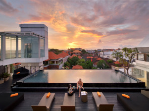 Fashion Hotel Legian