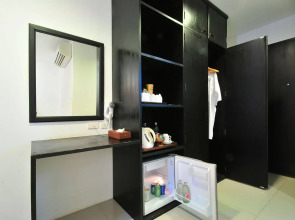 BS Premier Airport Hotel