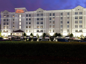 Hampton Inn & Suites Raleigh Cary Lenovo Center