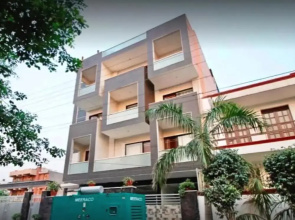 Hotel Callista Inn Sohna Road