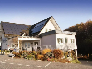 Cafe Highway - Bed & Breakfast