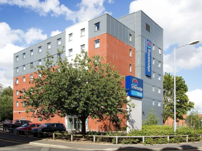 Travelodge Bolton Central River Street