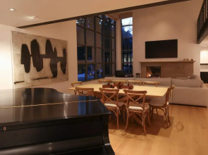 Hopkins Place by Rove Travel 4BR Private Rooftop, Aspen