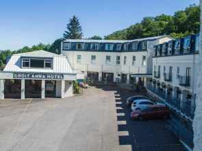 Croit Anna Hotel
