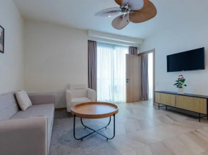 MiraMar Luxury Residences