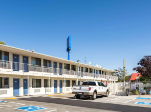 Motel 6-Reno, NV - Virginia Plumb