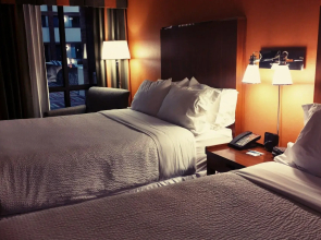 DoubleTree by Hilton Manhattan, KS