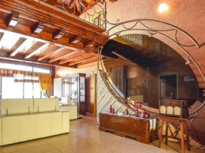 Stunning Home in Gioiosa Marea With 5 Bedrooms, Wifi and Swimming Pool
