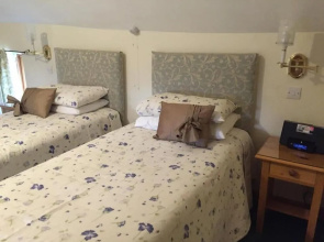Lowe Farm - Bed & Breakfast Leominster