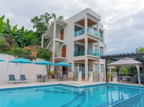 Yellow Sands Luxury Villas Unit 1