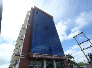 Capital O 629 Grand Cosmo Lumbini Hotel